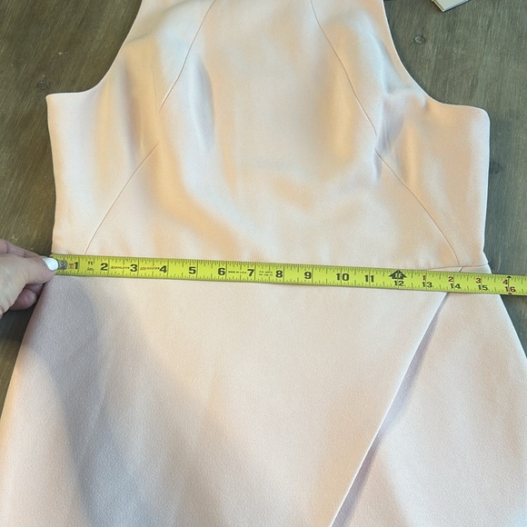 Keepsake the Label Rose Pink Sleeveless Asymmetrical Jupiter Short Dress Size L - Picture 16 of 17